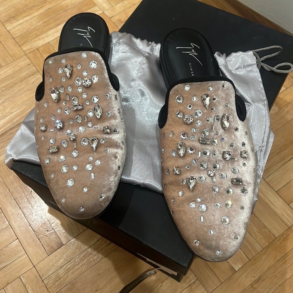 Giuseppe Zanotti Womens Letizia Mules Tan Nude Crystal Embellished Slip - Picture 2 of 8